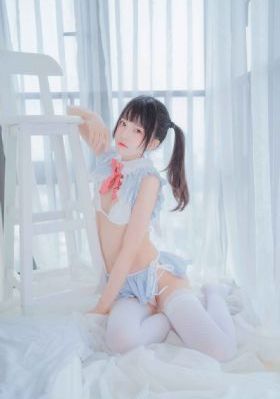 制服师生第一页_720在线视频播放