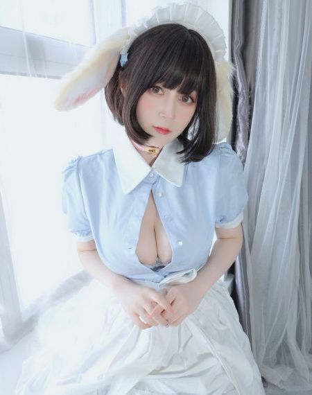 邻居家的妻子在线观看_电影未删减版