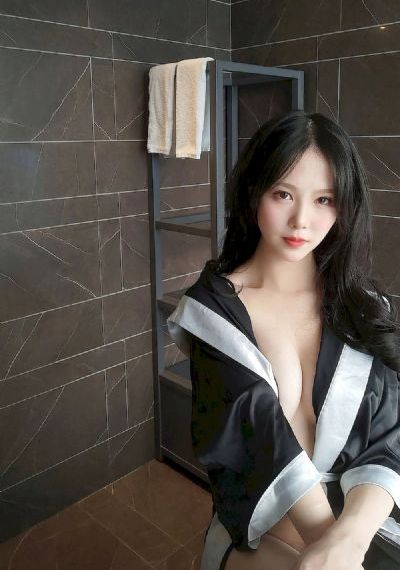 办公室的老婆_BD高清欧美在线观看