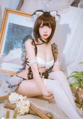 年轻善良的女老板_4K电影完整版