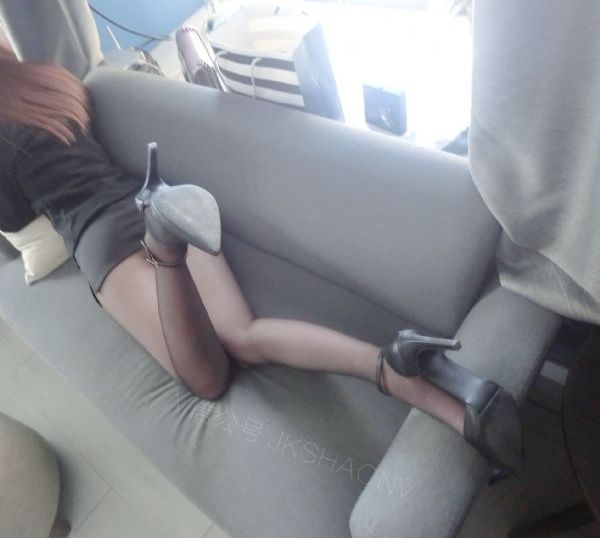 美女视频免费_720高清电影在线
