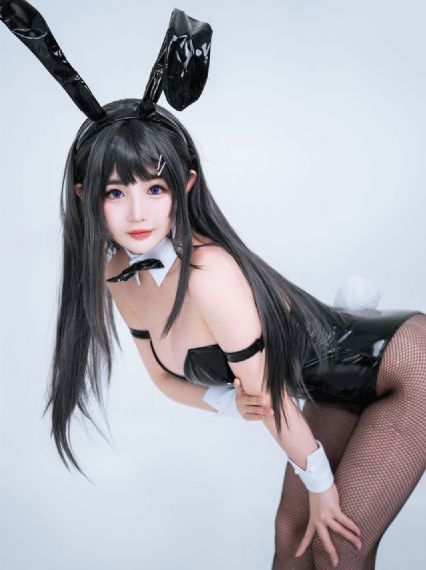 迪拜女孩电影完整版观看_DVD电影在线观看